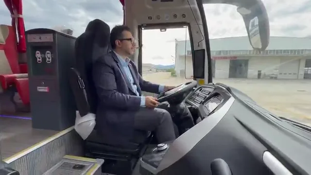 qoqnous-bus-646.mp4
